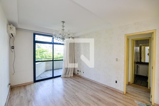Apartamento à venda com 2 quartos, 138m² em Vital Brasil, Niterói