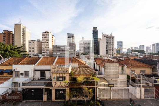 Sala - Vista de apartamento à venda com 2 quartos, 60m² em Pinheiros, São Paulo