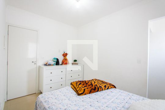 Casa 1 - Quarto 1 - Suíte de casa à venda com 5 quartos, 240m² em Jardim Bela Vista, Santo André