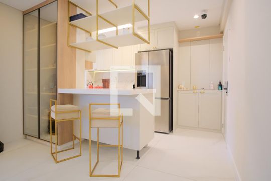 Cozinha de apartamento para alugar com 3 quartos, 165m² em Chácara Califórnia, São Paulo