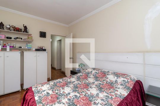 Quarto 1 de casa para alugar com 3 quartos, 445m² em Vila Pauliceia, São Paulo
