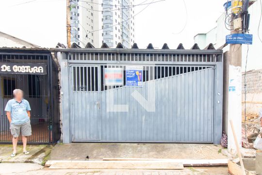 Fachada de casa à venda com 3 quartos, 225m² em Vila Matilde, São Paulo
