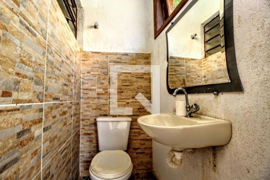 Banheiro de casa à venda com 5 quartos, 380m² em Dona Clara, Belo Horizonte