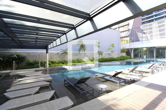 Área Comum - Piscina de kitnet/studio para alugar com 1 quarto, 44m² em Vila Olímpia, São Paulo