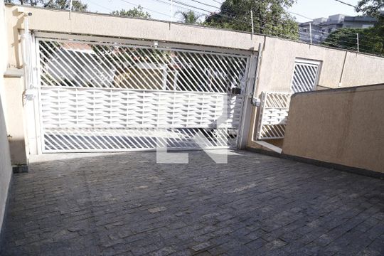 Garagem de casa à venda com 3 quartos, 170m² em Parque Anhanguera, São Paulo