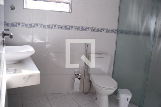 Banheiro da Suíte de casa à venda com 3 quartos, 170m² em Parque Anhanguera, São Paulo