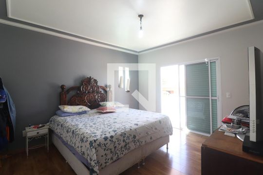Quarto 1  de casa à venda com 4 quartos, 705m² em Santa Teresinha, São Paulo