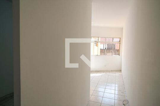 Corredor de kitnet/studio para alugar com 1 quarto, 25m² em Nova Gerti, São Caetano do Sul