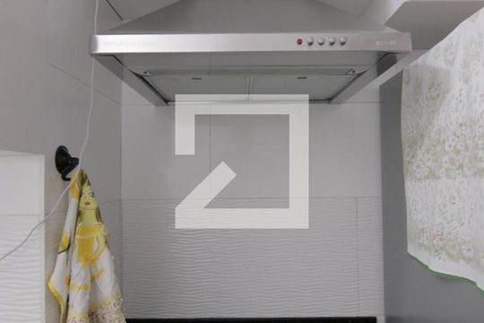 Cozinha de apartamento à venda com 2 quartos, 43m² em Jardim Castelo, São Paulo