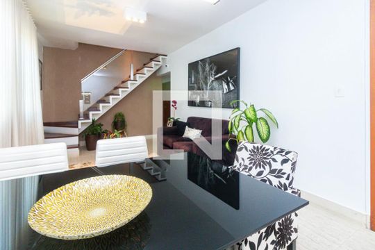 Sala de apartamento à venda com 4 quartos, 166m² em Palmares, Belo Horizonte