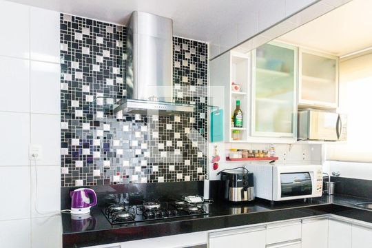 Cozinha de apartamento à venda com 4 quartos, 166m² em Palmares, Belo Horizonte