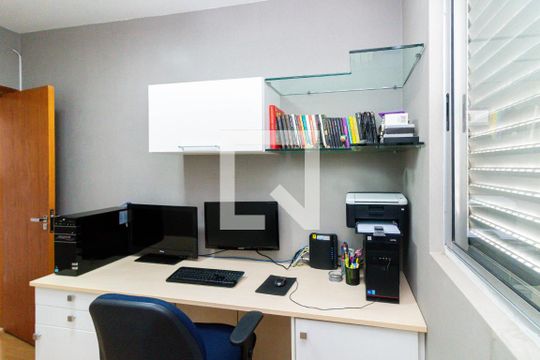 Escritório de apartamento à venda com 4 quartos, 166m² em Palmares, Belo Horizonte