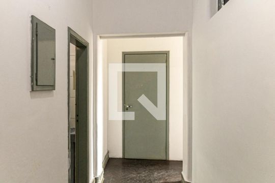 Corredor de Entrada de apartamento à venda com 2 quartos, 58m² em Centro Histórico de São Paulo, São Paulo