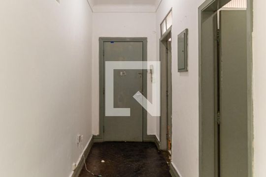 Corredor de Entrada de apartamento à venda com 2 quartos, 58m² em Centro Histórico de São Paulo, São Paulo