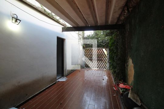 Garagem de casa à venda com 3 quartos, 229m² em Penha de França, São Paulo