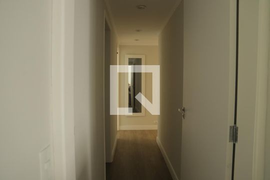 Corredor de apartamento à venda com 4 quartos, 140m² em Vila Monte Alegre, São Paulo