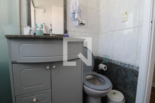Banheiro comum de casa à venda com 3 quartos, 120m² em Vila Constancia, São Paulo