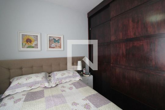 Suíte de casa à venda com 3 quartos, 120m² em Vila Constancia, São Paulo