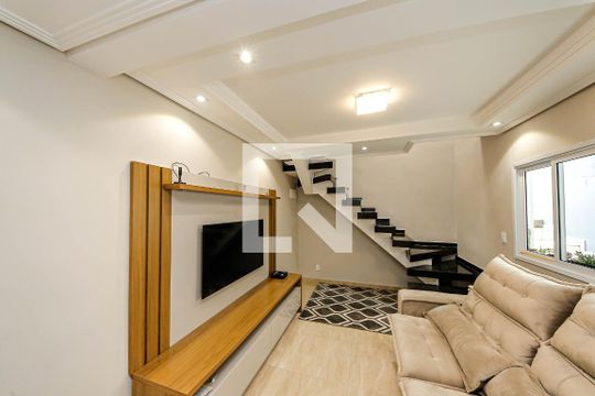 Casa à venda com 2 quartos, 190m² em Vila Ivg, São Paulo