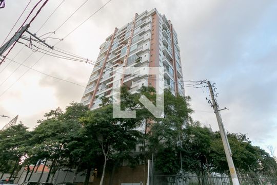 Fachada de apartamento à venda com 2 quartos, 101m² em Vila Cordeiro, São Paulo