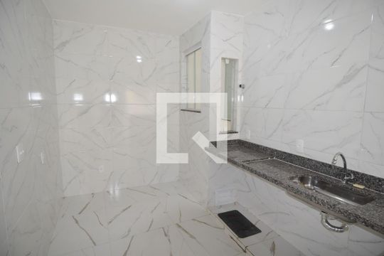 Cozinha de casa para alugar com 1 quarto, 60m² em Parque Centenario, Duque de Caxias