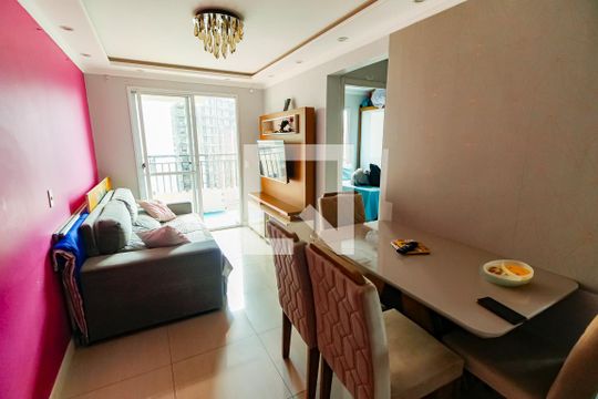 Apartamento à venda com 2 quartos, 49m² em Jardim Parque Morumbi, São Paulo