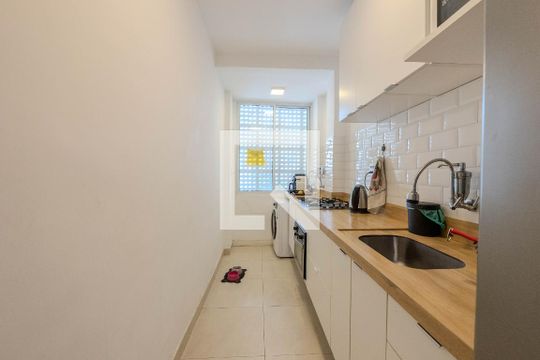 Cozinha de apartamento à venda com 1 quarto, 50m² em Bela Vista, São Paulo