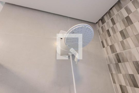 Banheiro de apartamento à venda com 1 quarto, 50m² em Bela Vista, São Paulo