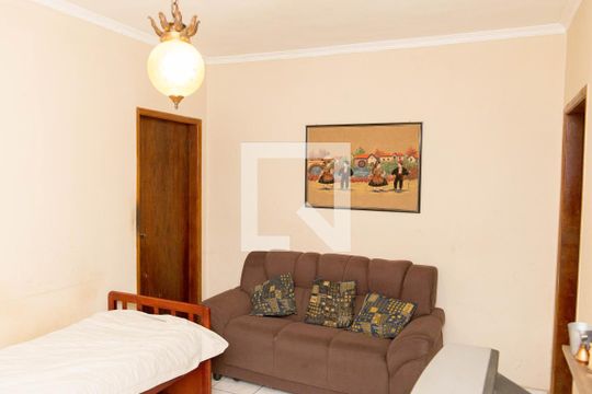 Sala de casa à venda com 3 quartos, 210m² em Taboão, Diadema