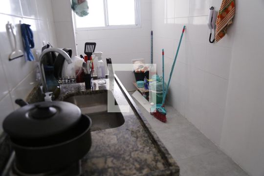 Cozinha de apartamento à venda com 2 quartos, 58m² em Jardim Íris, São Paulo