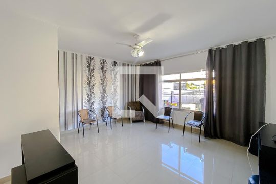 Casa à venda com 4 quartos, 150m² em Vila Regente Feijó, São Paulo