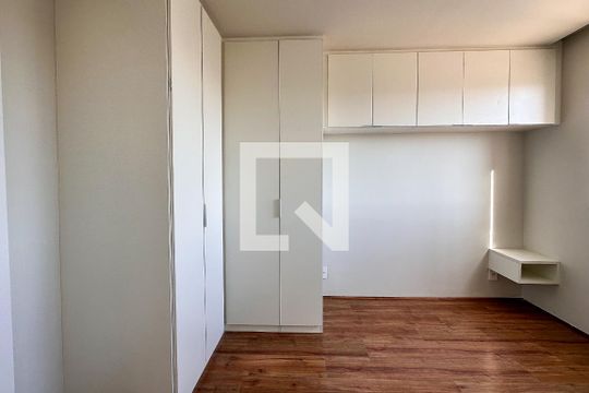 Quarto de apartamento para alugar com 1 quarto, 27m² em Barra Funda, São Paulo