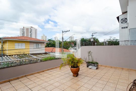 Varanda de casa à venda com 3 quartos, 267m² em Jardim Prudência, São Paulo