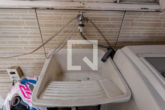 Área de Serviço de casa para alugar com 1 quarto, 43m² em Vila Brasilio Machado, São Paulo