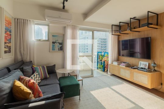 Apartamento para alugar com 1 quarto, 52m² em Pinheiros, São Paulo