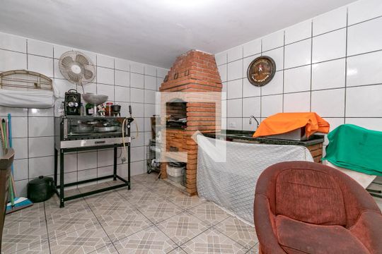 Quintal de casa à venda com 3 quartos, 125m² em Santo Amaro, São Paulo