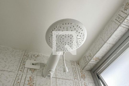 Banheiro 2 de apartamento para alugar com 3 quartos, 100m² em Centro, Guarujá