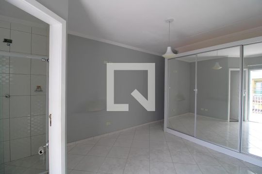 Suíte de casa à venda com 3 quartos, 117m² em Vila Arriete, São Paulo