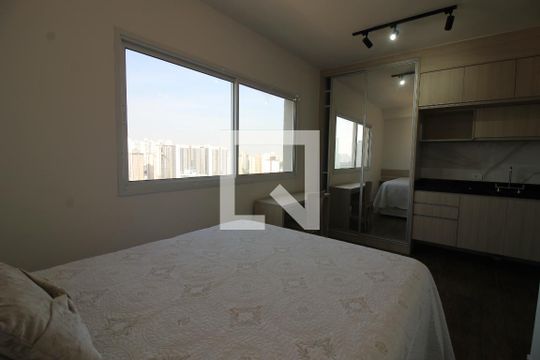 Quarto de kitnet/studio à venda com 1 quarto, 21m² em Belenzinho, São Paulo