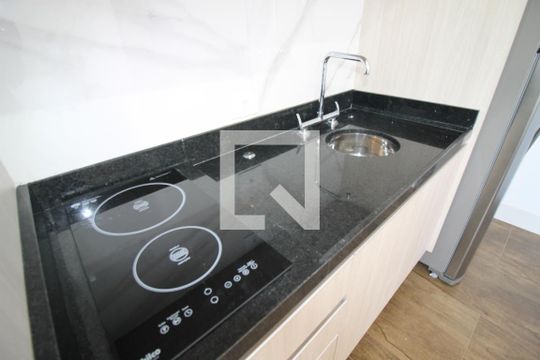Cozinha de kitnet/studio à venda com 1 quarto, 21m² em Belenzinho, São Paulo