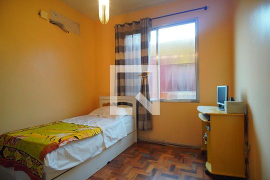 Quarto 1 de apartamento à venda com 3 quartos, 90m² em Navegantes, Porto Alegre