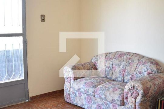 Sala de casa para alugar com 2 quartos, 80m² em Campo Grande, Rio de Janeiro