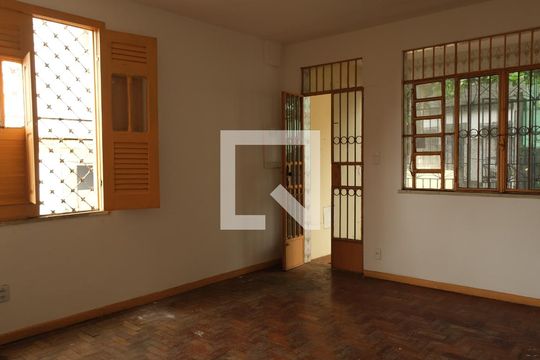 Sala de casa para alugar com 5 quartos, 237m² em Rio Vermelho, Salvador