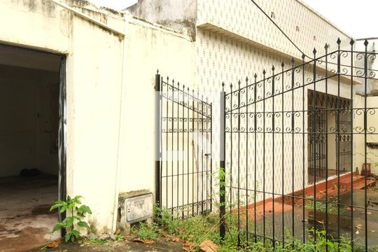 Fachada de casa para alugar com 5 quartos, 237m² em Rio Vermelho, Salvador
