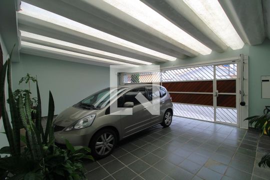 Garagem de casa à venda com 3 quartos, 300m² em Vila Constancia, São Paulo