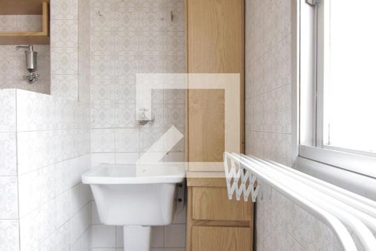 Área de Serviço de apartamento para alugar com 1 quarto, 47m² em Vila Domitila, São Paulo