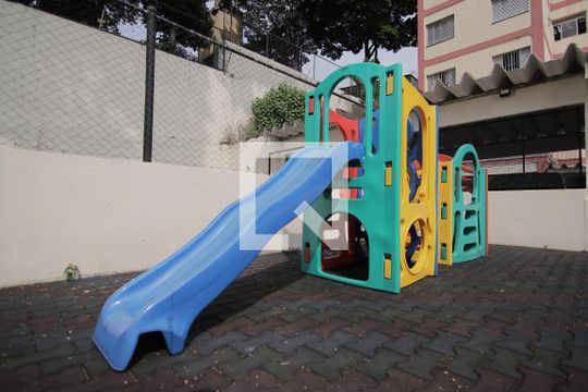 Área comum de apartamento para alugar com 1 quarto, 47m² em Vila Domitila, São Paulo