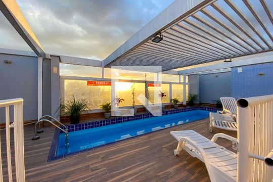 Área comum - Piscina de apartamento para alugar com 1 quarto, 37m² em Samambaia Sul (samambaia), Brasília