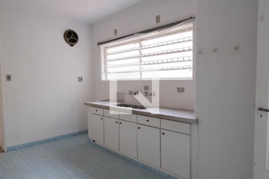 Cozinha de casa à venda com 7 quartos, 280m² em Sumaré, São Paulo