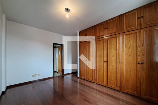 Quarto 1 de apartamento à venda com 4 quartos, 180m² em Serra, Belo Horizonte